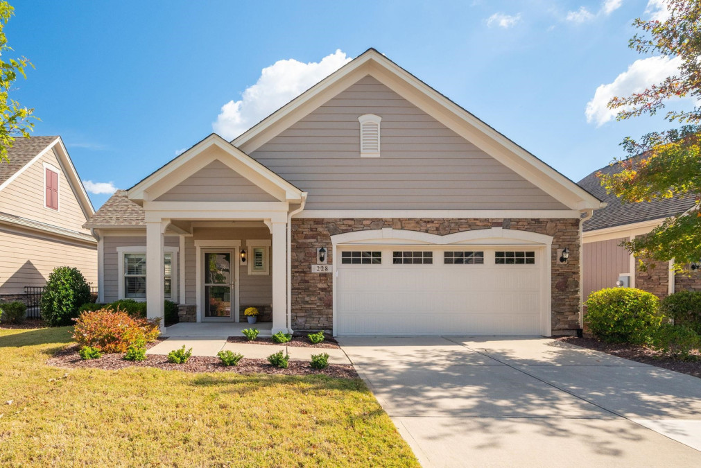 228 Ellisview Cary, NC 27519