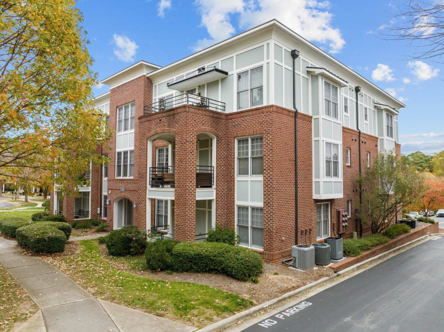 401 Finsbury St, Durham, NC 27703 Raleigh Realty