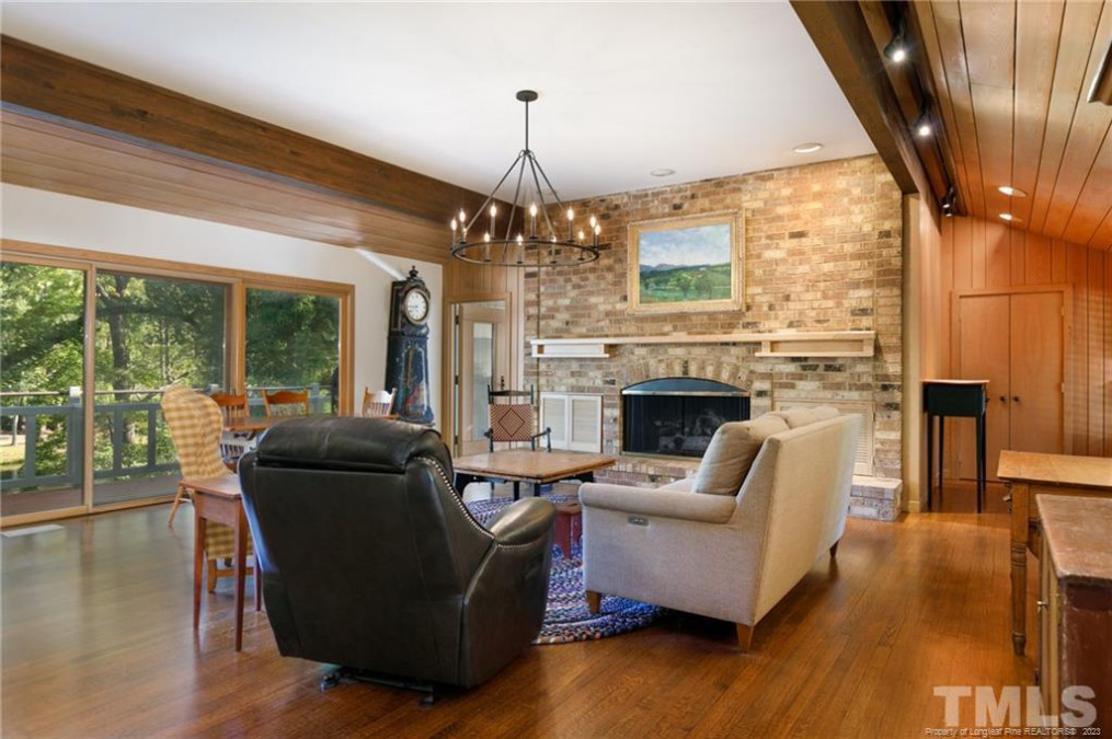 156 Ellerslie Dr, Fayetteville, NC 28303 Raleigh Realty