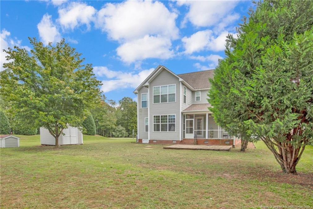 3917 Barnsdale Dr Wade, NC 28395