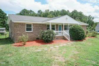 5840 Rocking Chair Dr Youngsville, NC 27596