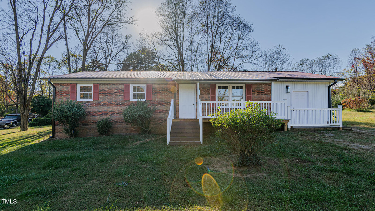 1635 Mineral Springs Rd Pelham, NC 27311