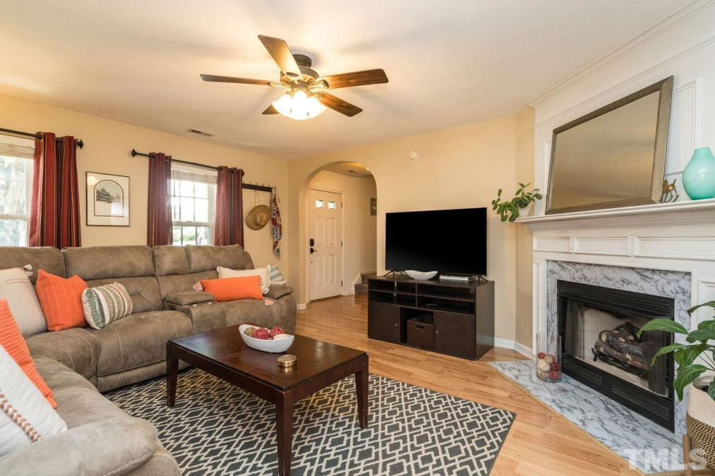 1208 Orchard Oriole Ln Durham, NC 27713