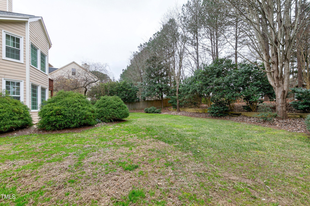 422 Wayfield Ln Cary, NC 27518