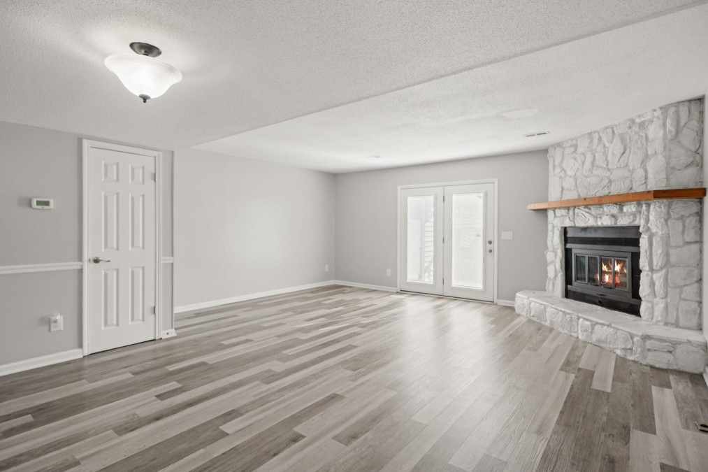 2202 Huntington Burlington, NC 27215
