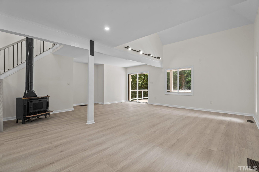 409 Maynard Rd Cary, NC 27511