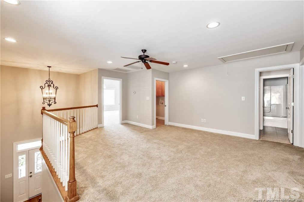 2218 Westdale Dr Fayetteville, NC 28303