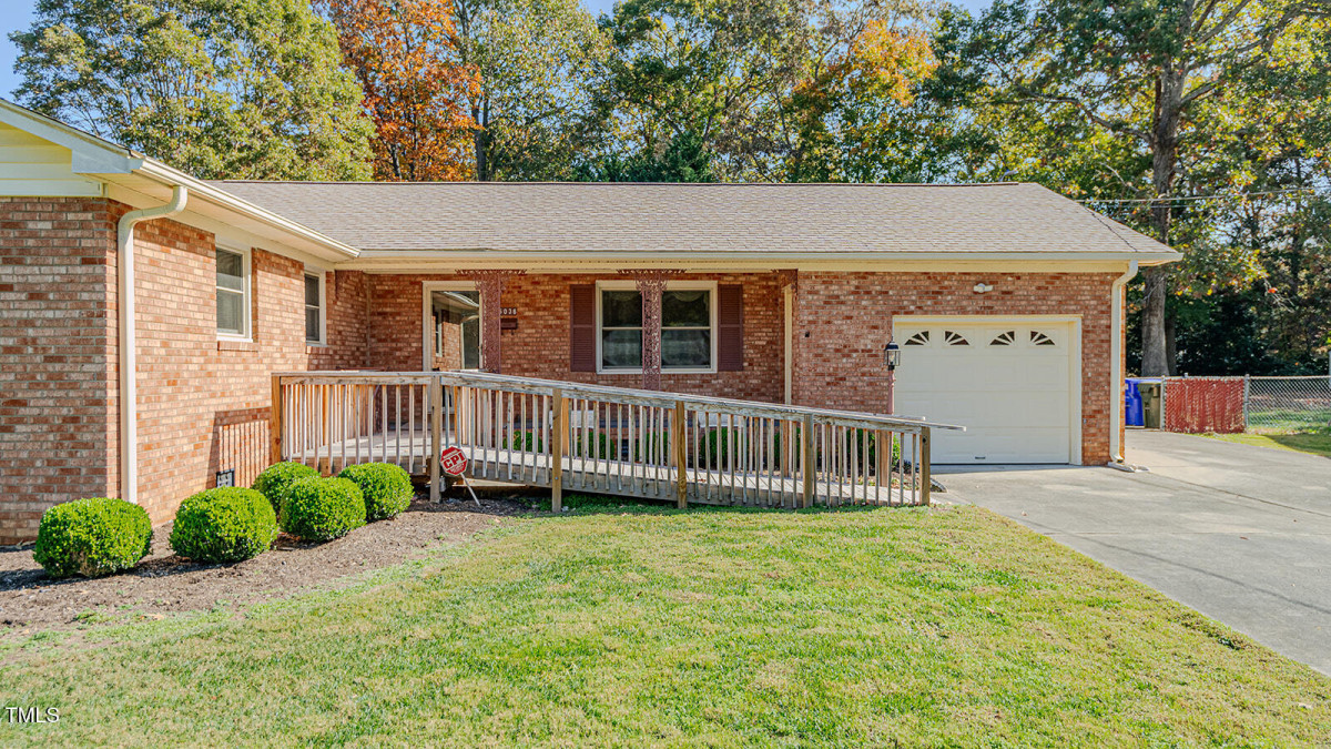 5036 Autumn Dr Durham, NC 27712