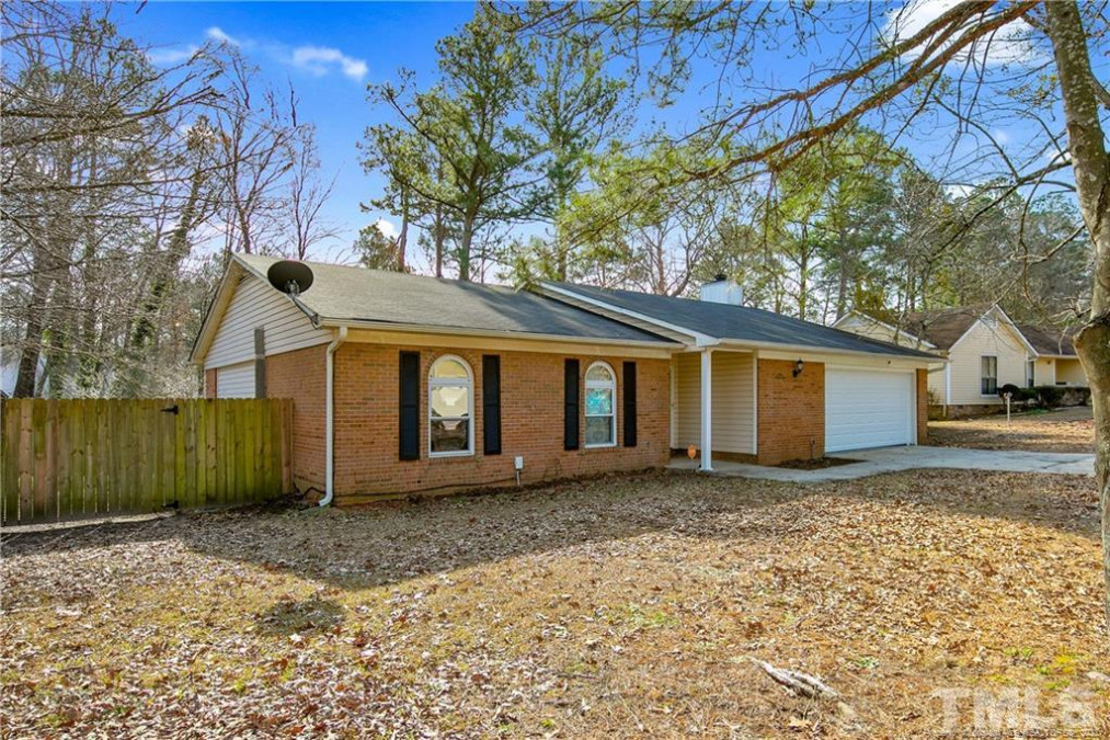 7091 Calamar Dr, Fayetteville, NC 28314 Raleigh Realty