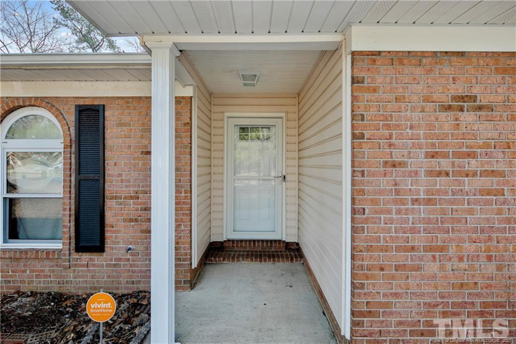 7091 Calamar Dr, Fayetteville, NC 28314 Raleigh Realty