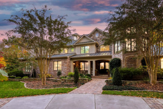28 Whitley Dr Chapel Hill, NC 27517