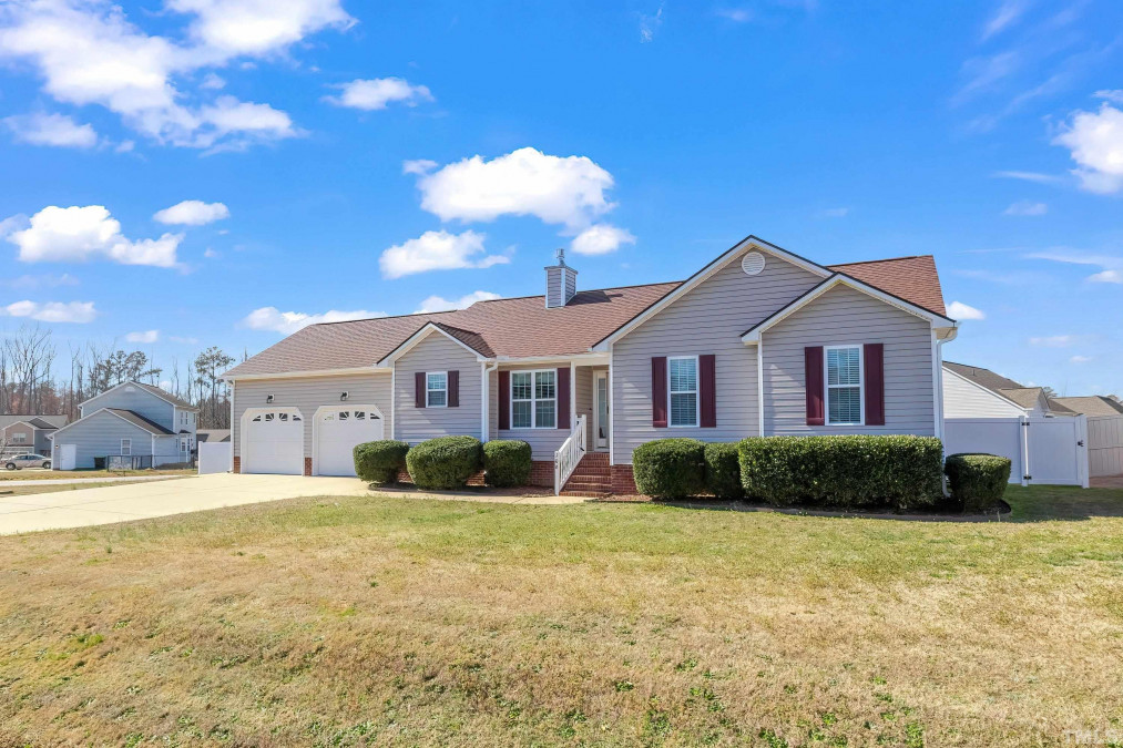 106 Ventura Dr Clayton, NC 27527