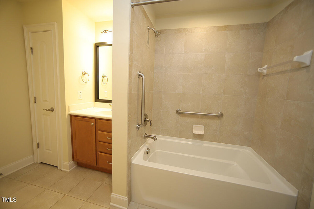 1471 Orchard Villas Ave, Apex, NC 27502 Raleigh Realty