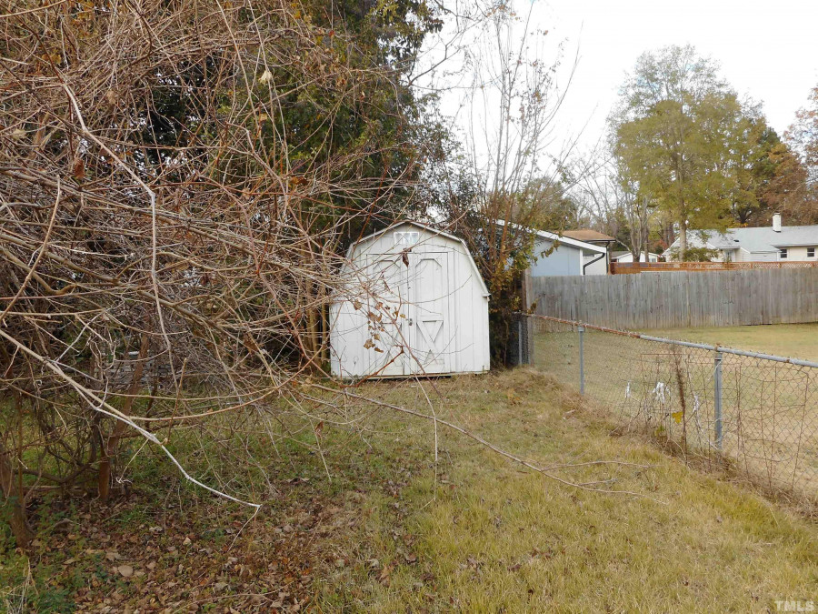 2815 Friar Tuck Rd Raleigh, NC 27610