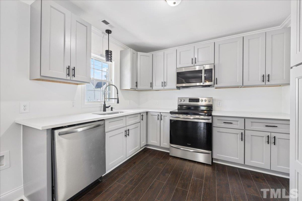 309 Everette Ave Clayton, NC 27520