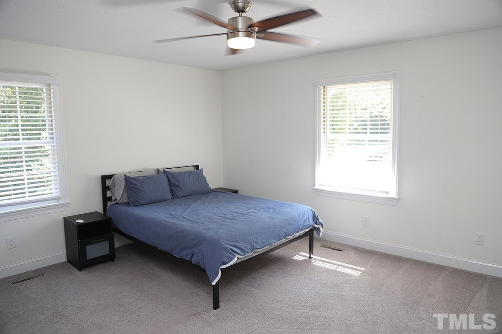 3712 Pleasant Valley Rd Raleigh, NC 27612