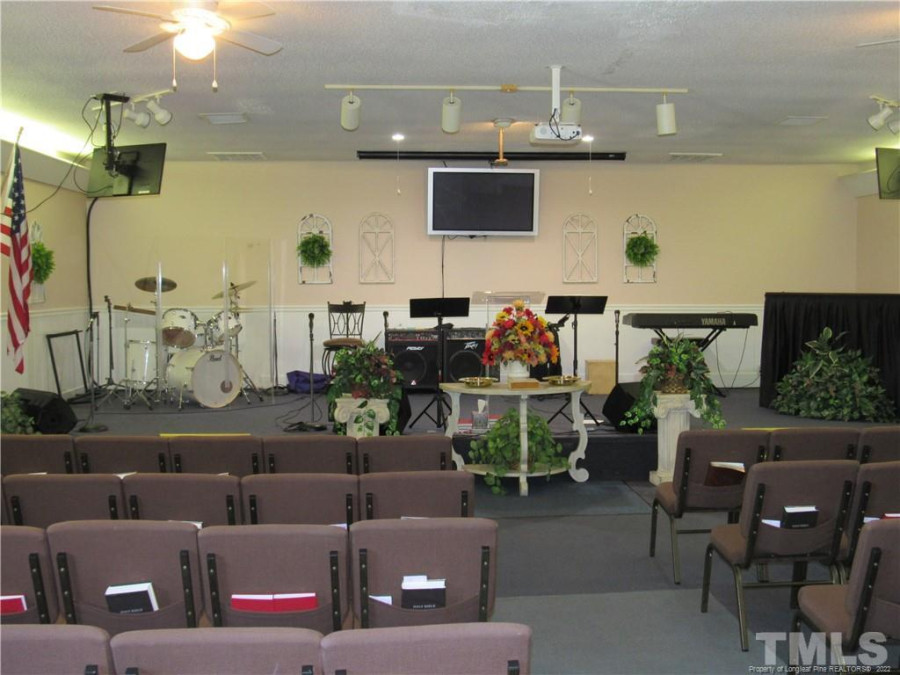 4091 Lemon Springs Rd, Sanford, NC 27332 Raleigh Realty