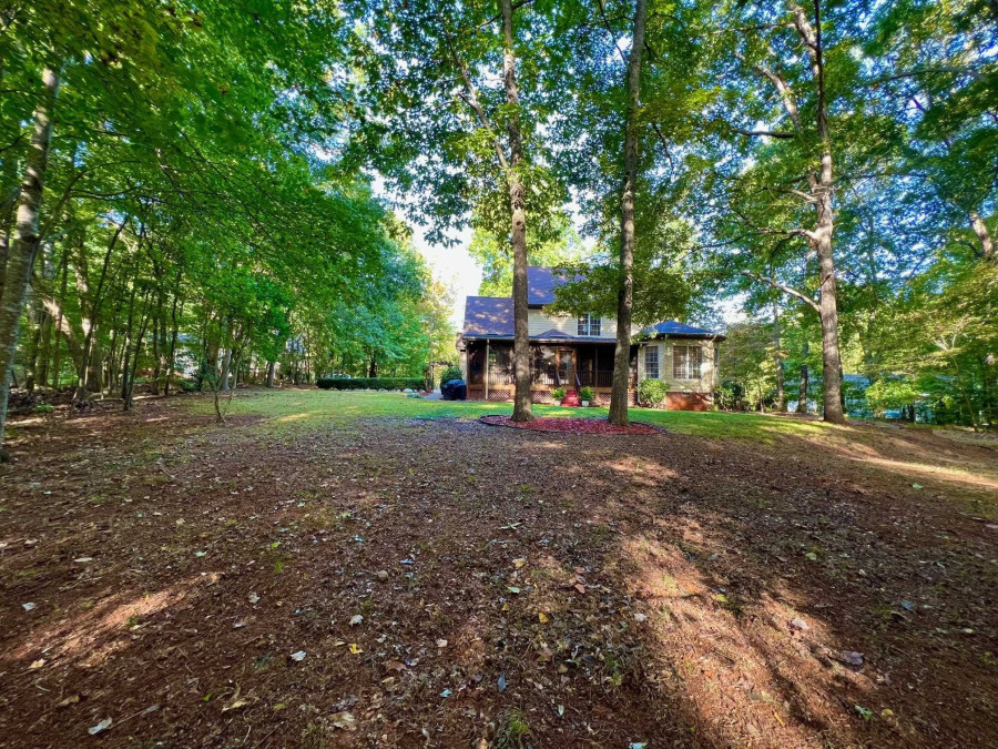 240 Georgetown Woods Youngsville, NC 27596