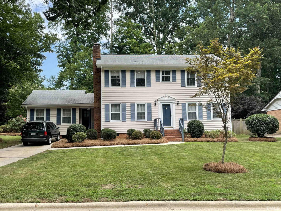 901 Vickie Dr, Cary, NC 27511 Raleigh Realty