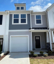 71 Hanging Moss Trl Clayton, NC 27527