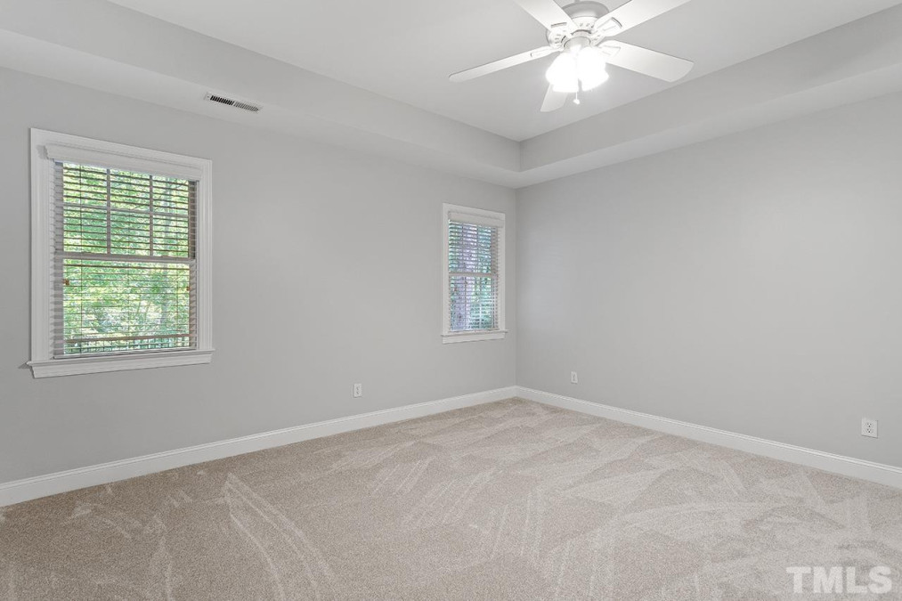 8406 Wheatstone Ln Raleigh, NC 27613