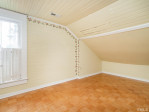 529 Hillcrest Ave Burlington, NC 27215