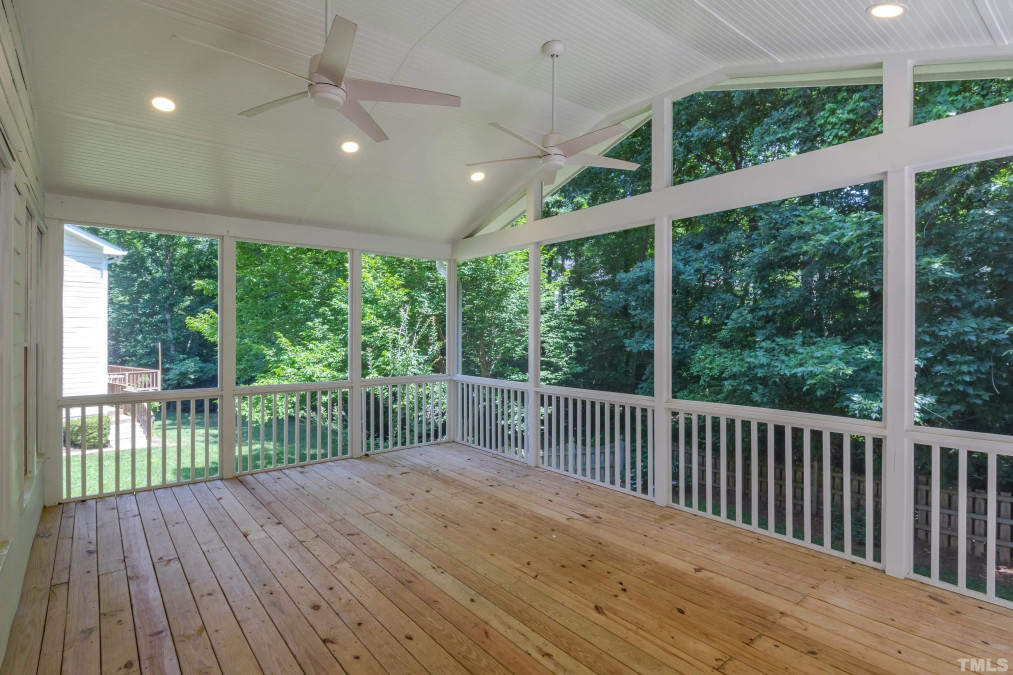 306 Bonniewood Dr, Cary, NC 27518 Raleigh Realty