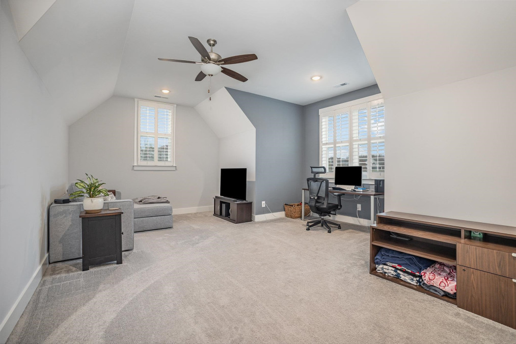 125 Brookshire Dr, Youngsville, NC 27596 Raleigh Realty