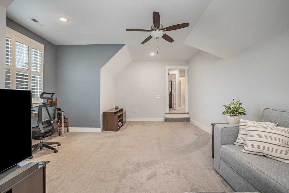 125 Brookshire Dr, Youngsville, NC 27596 Raleigh Realty