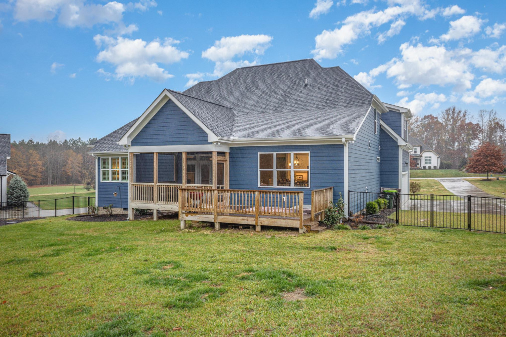 125 Brookshire Dr, Youngsville, NC 27596 Raleigh Realty