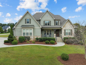 8517 Mangum Hollow Dr Wake Forest, NC 27587