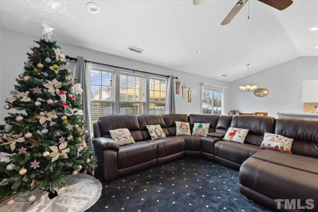 4012 Wynston Way, Clayton, NC 27520 Raleigh Realty