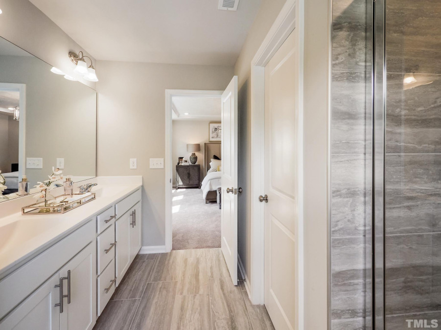 392 Garden Vine Trl Raleigh, NC 27610