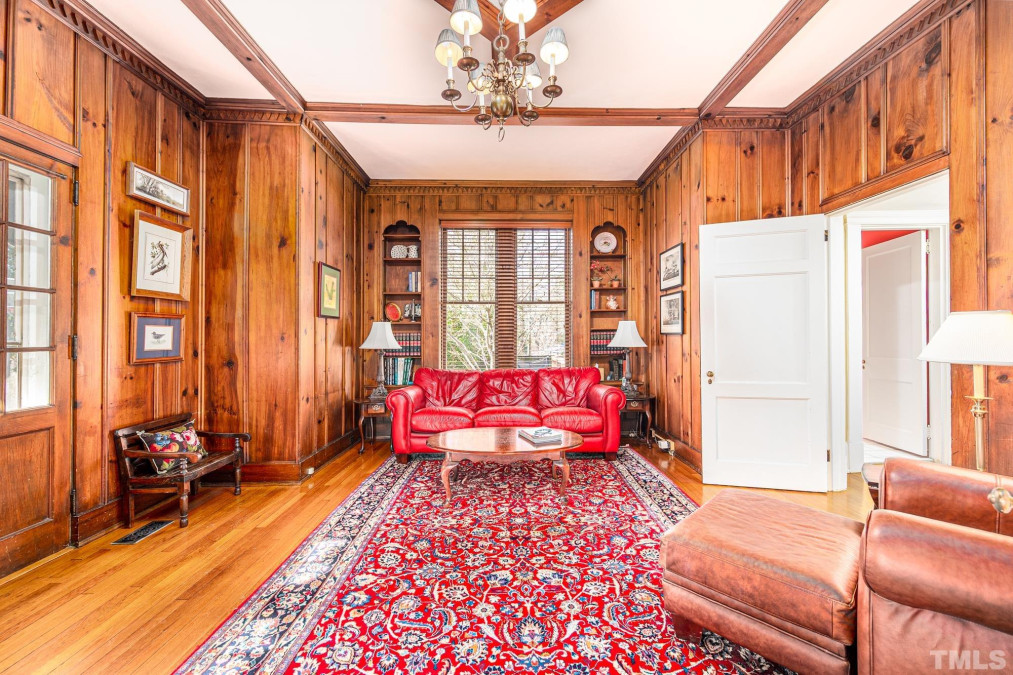1506 Hermitage Ct Durham, NC 27707