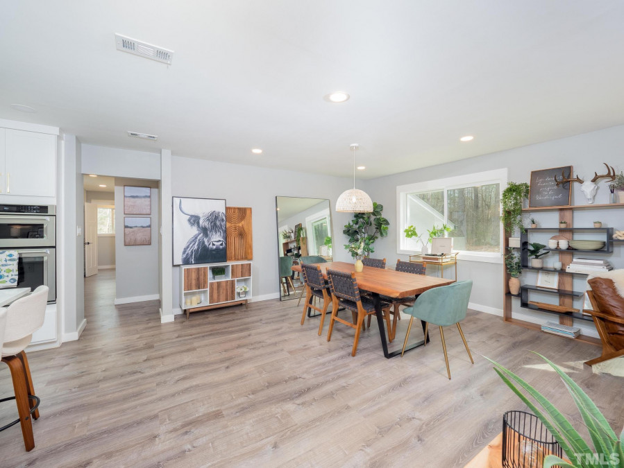 9711 Gates Ln Chapel Hill, NC 27516