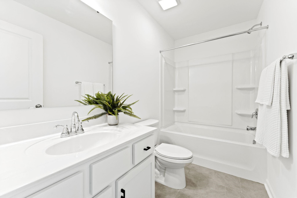 402 Cliff Ct Benson, NC 27504