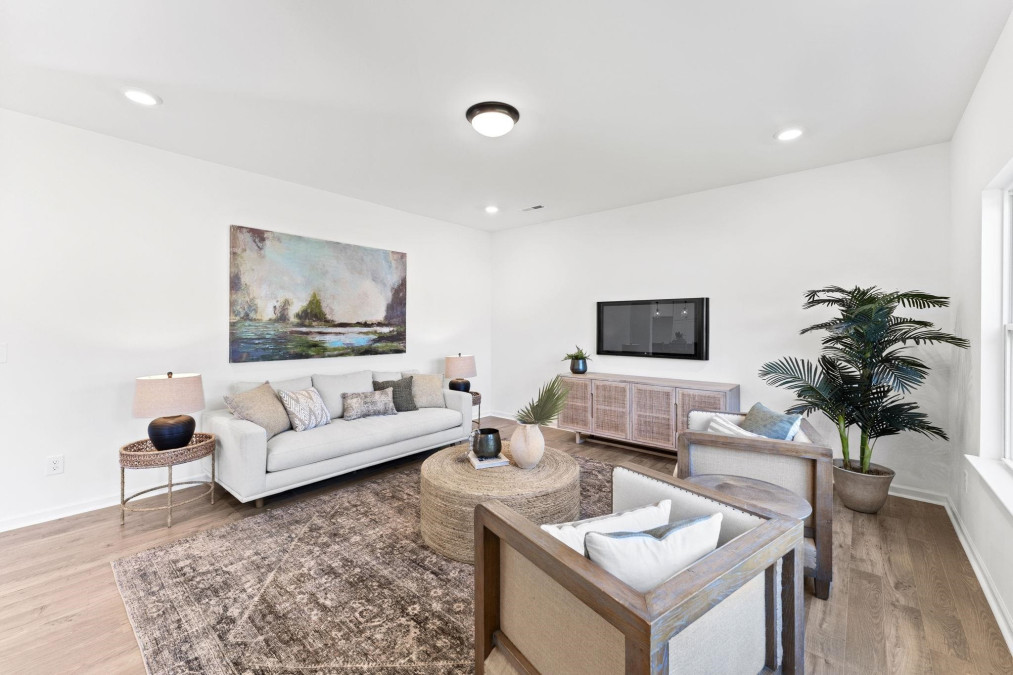 402 Cliff Ct Benson, NC 27504