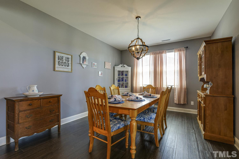 120 Allwood Dr Fuquay Varina, NC 27526