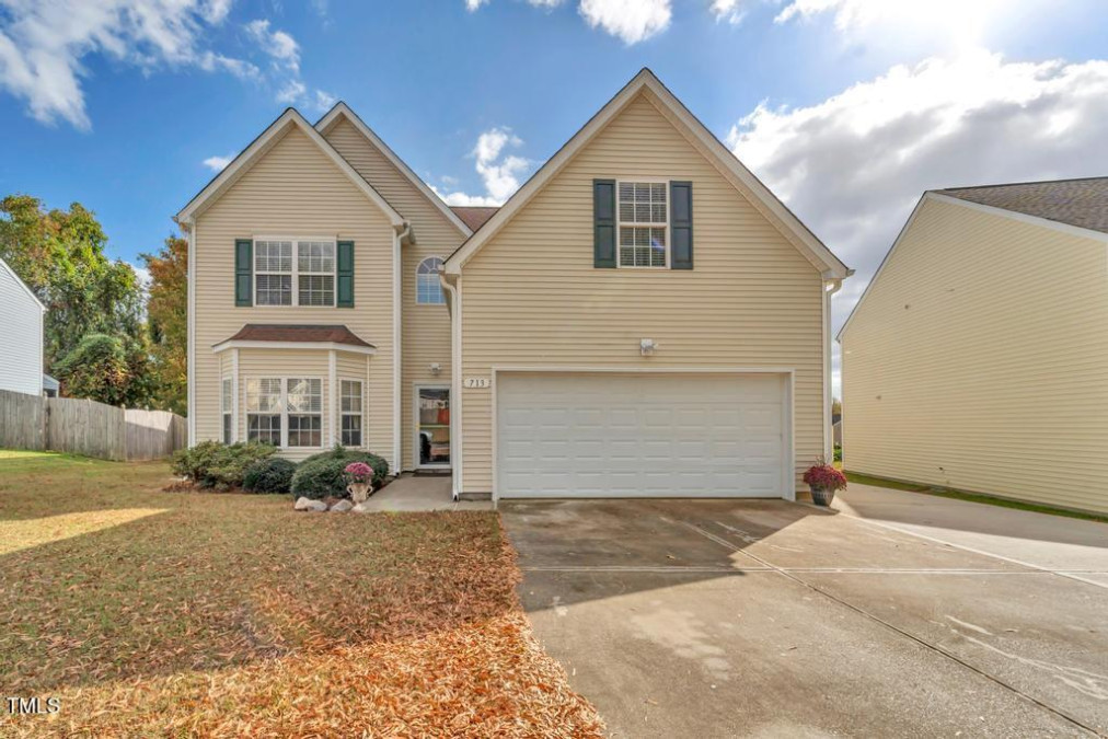 713 Sequoia Ridge Dr Fuquay Varina, NC 27526