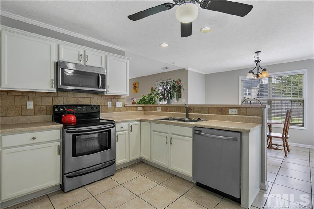 1920 Caviness St Fayetteville, NC 28314