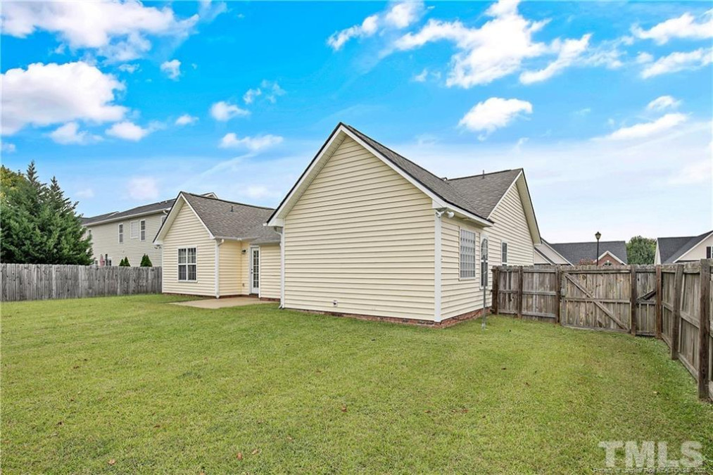 1920 Caviness St Fayetteville, NC 28314