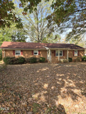 2409 Lacy St Burlington, NC 27215