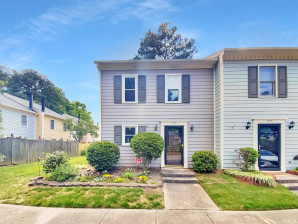 5601 Wispy Willow Ln Raleigh, NC 27609