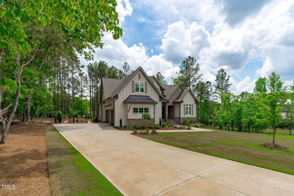 2305 Toll Mill Ct Raleigh, NC 27606