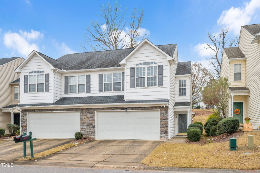 2509 Blackwolf Run Ln Raleigh, NC 27604