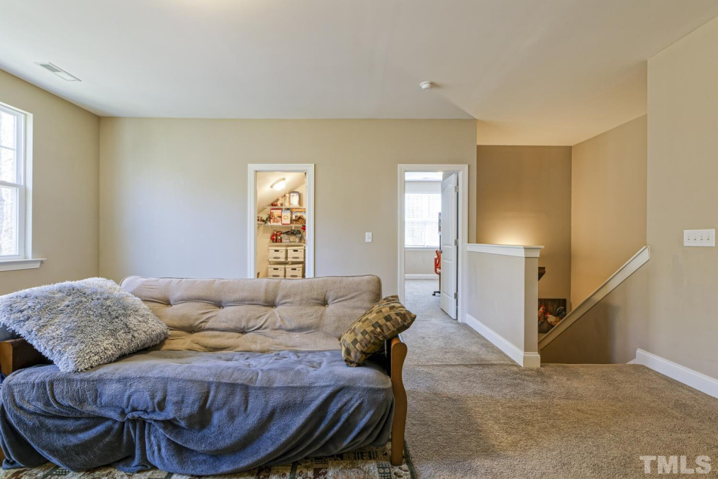 83 Clarks Creek Rd Pittsboro, NC 27312
