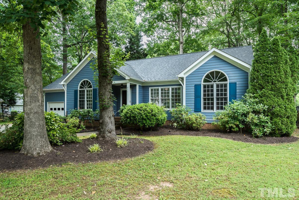 211 Redberry Ct, Mebane, NC 27302 Raleigh Realty