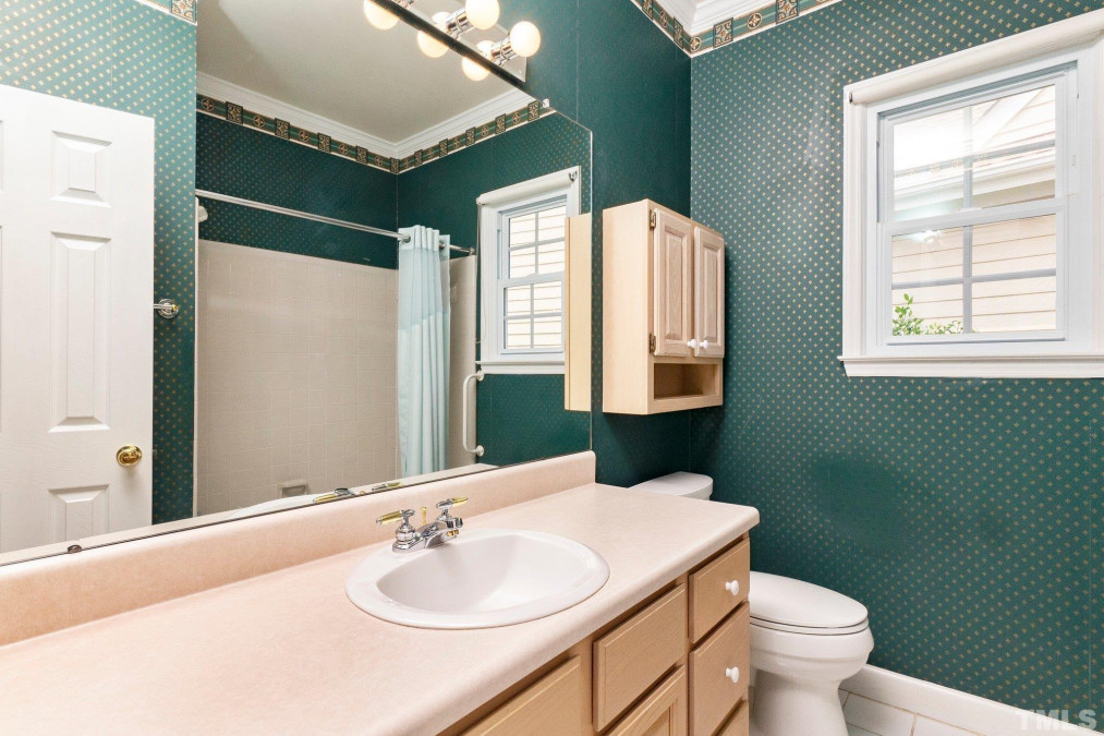 305 Boltstone Ct Cary, NC 27513