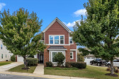 32 Heathwood Dr Clayton, NC 27527