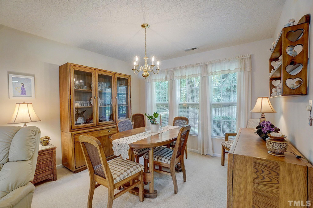 140 Honey Springs Ave Fuquay Varina, NC 27526